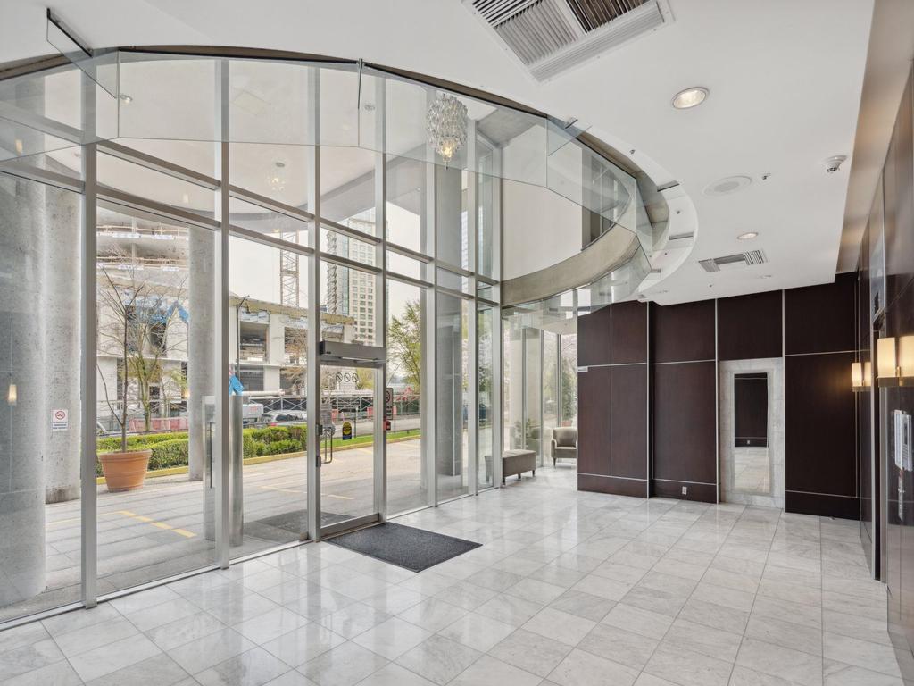 Listing Image for R3110545