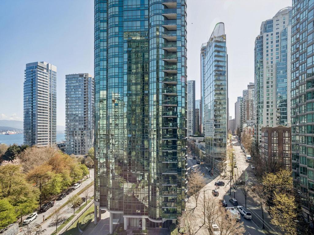 Listing Image for R3110545