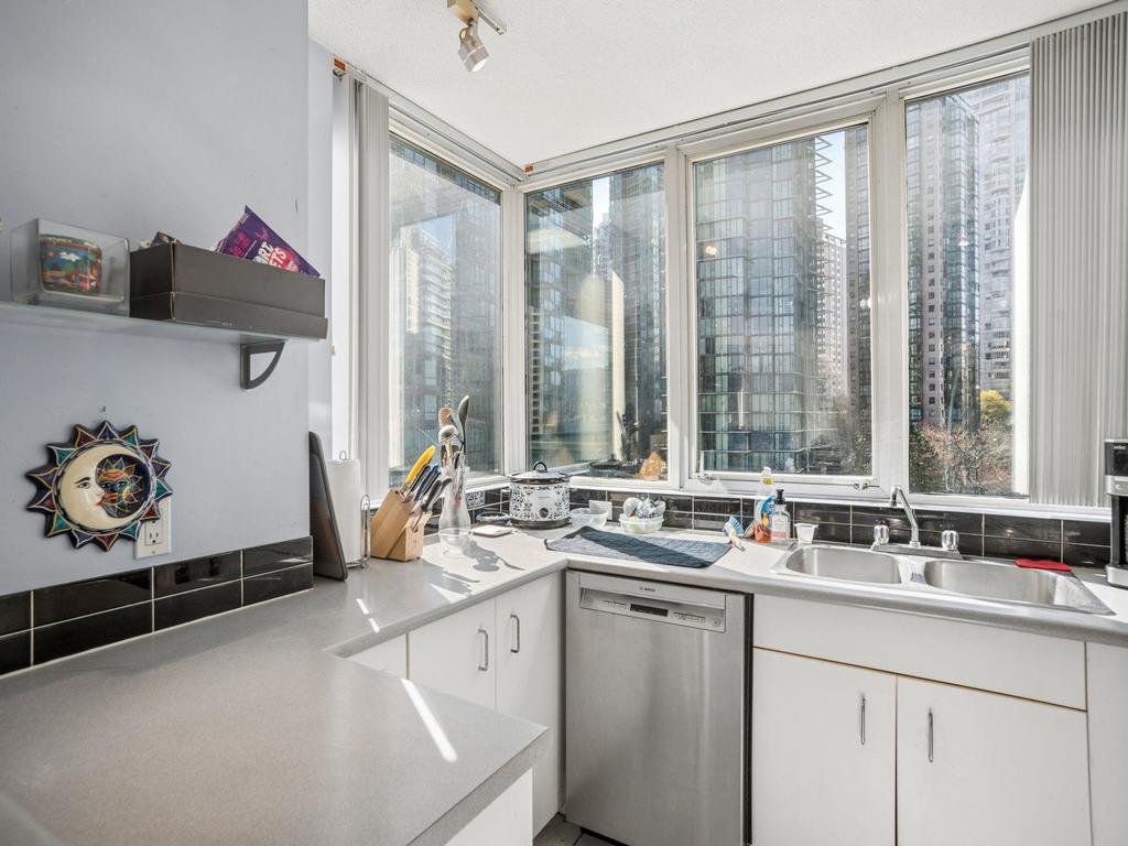 Listing Image for R3110545