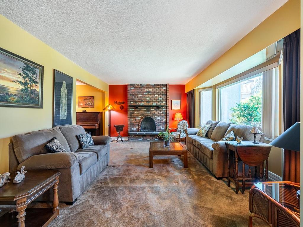 Listing Image for R3110566