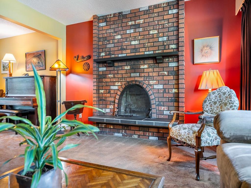 Listing Image for R3110566