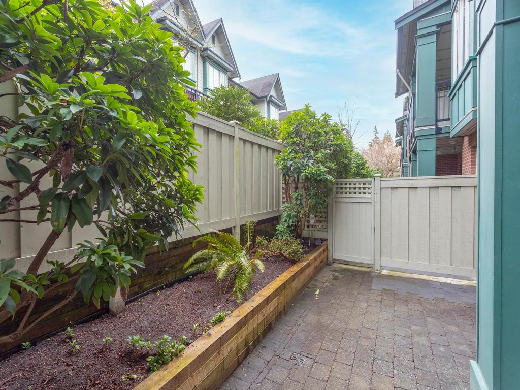 Listing Image for R3110571