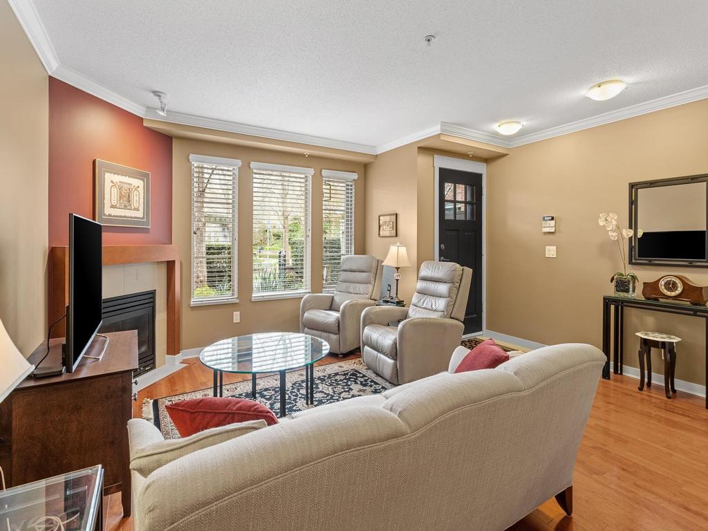 Listing Image for R3110571