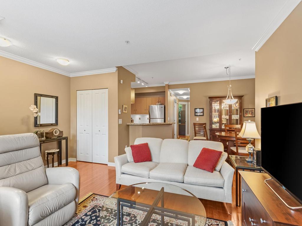 Listing Image for R3110571