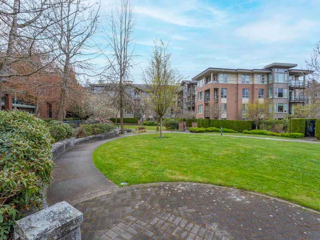 Listing Image for R3110571