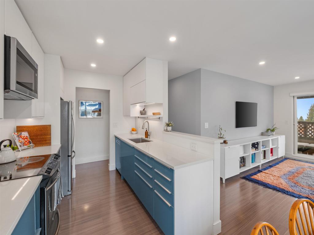 Listing Image for R3110572