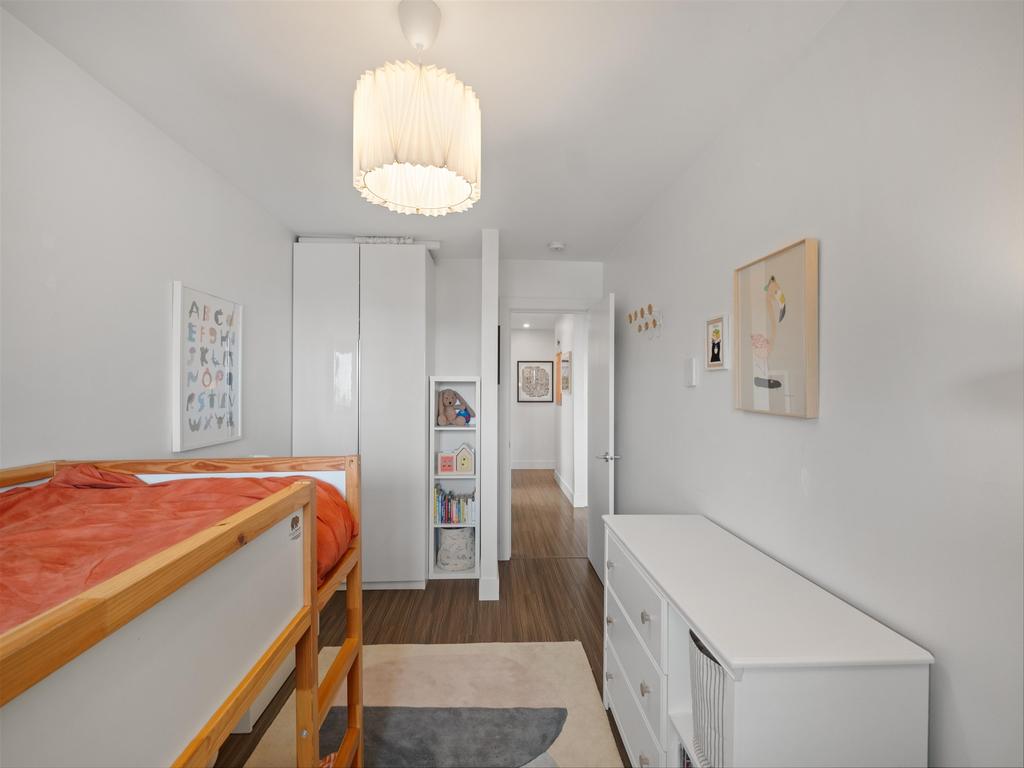 Listing Image for R3110572