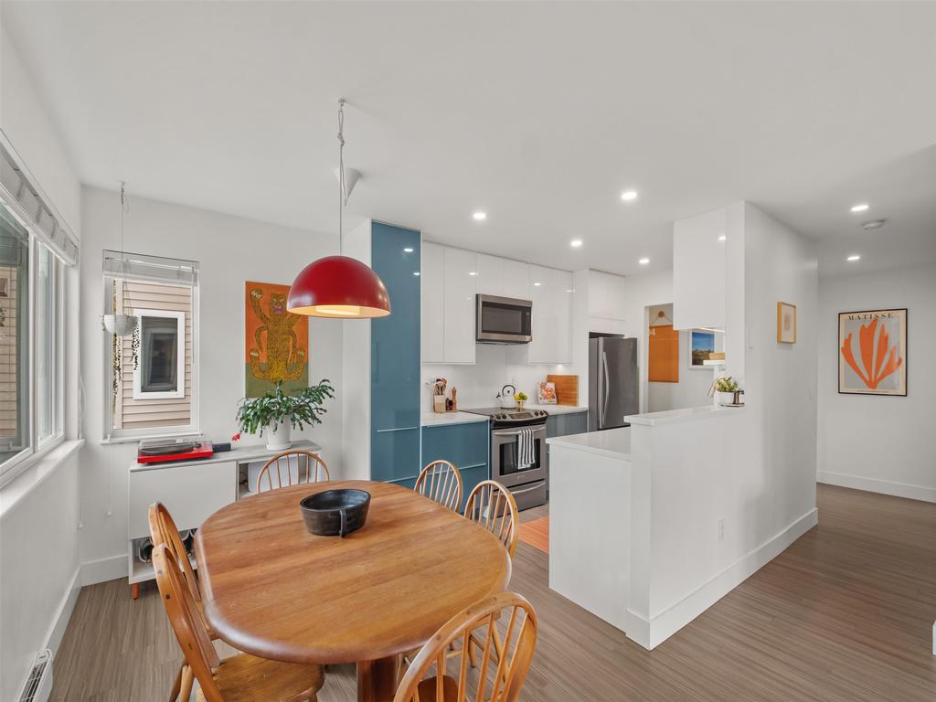 Listing Image for R3110572