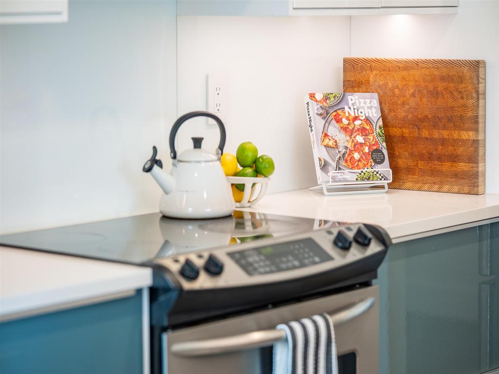 Listing Image for R3110572