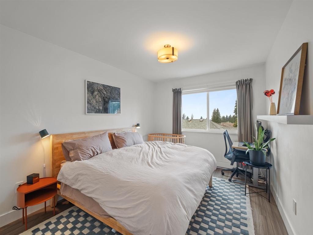 Listing Image for R3110572