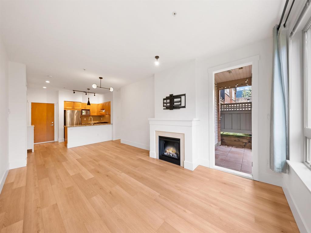 Listing Image for R3110593