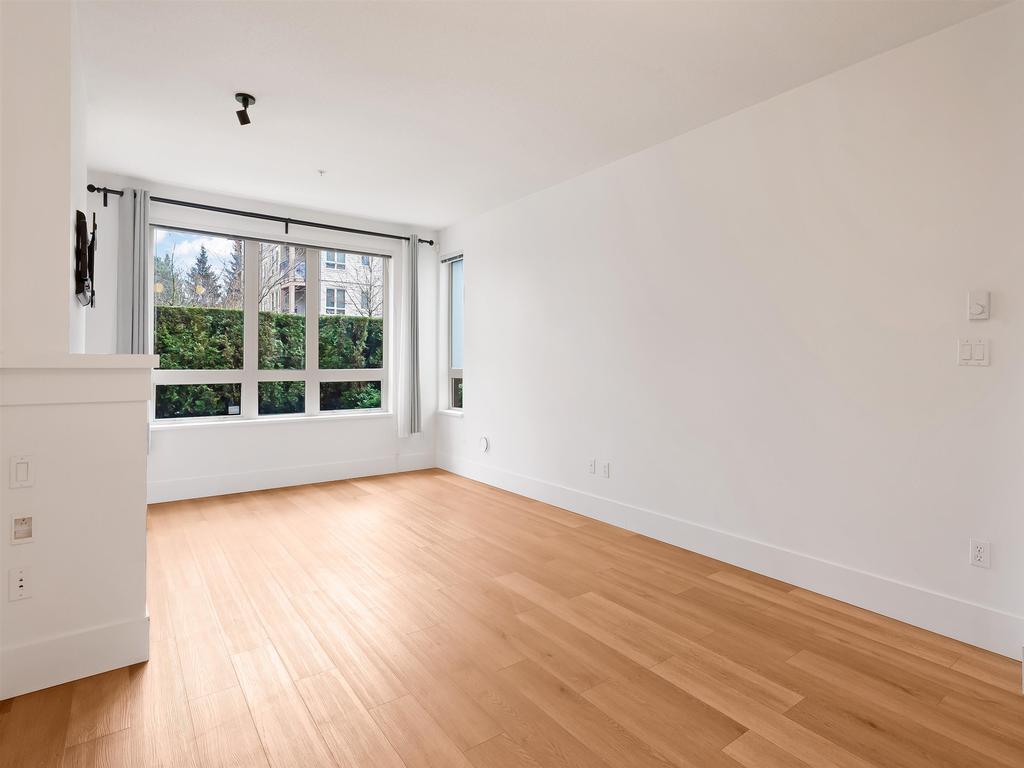 Listing Image for R3110593