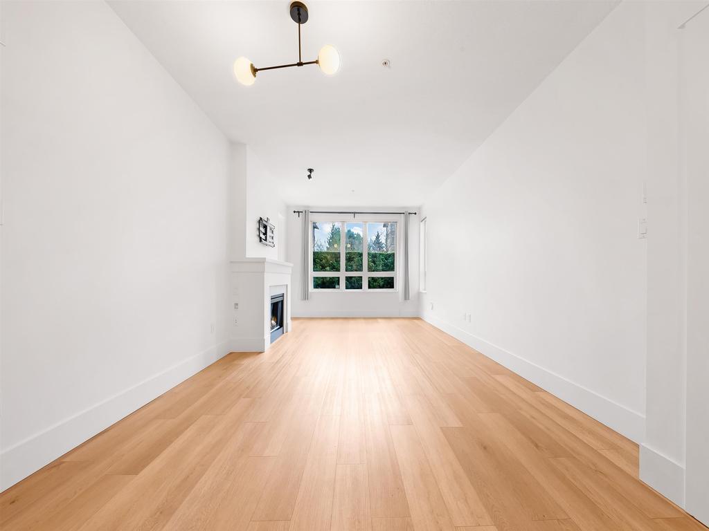 Listing Image for R3110593