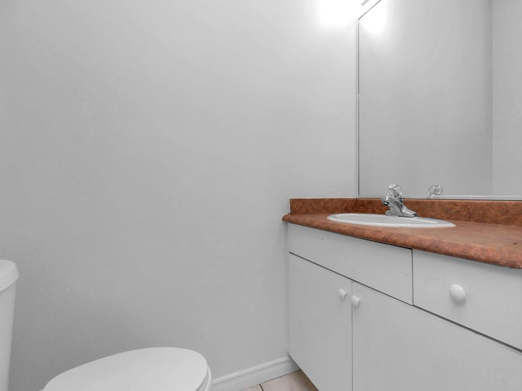 Listing Image for R3110597