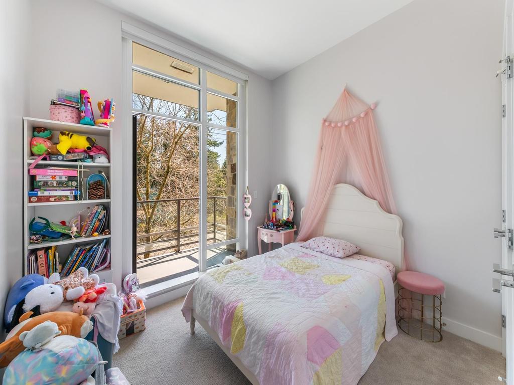 Listing Image for R3110600