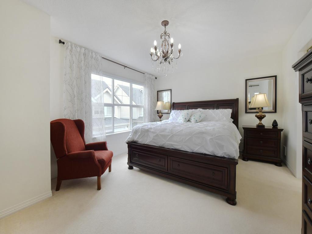 Listing Image for R3110606