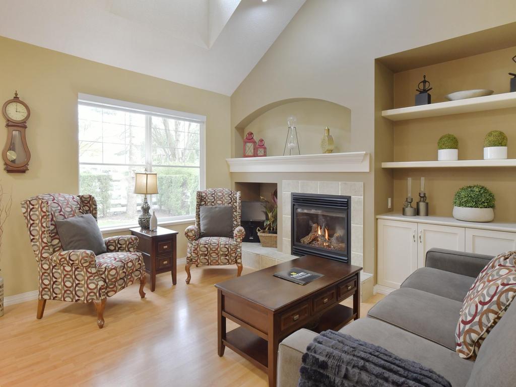 Listing Image for R3110606