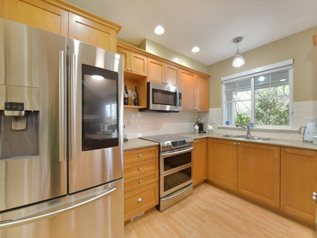 Listing Image for R3110606