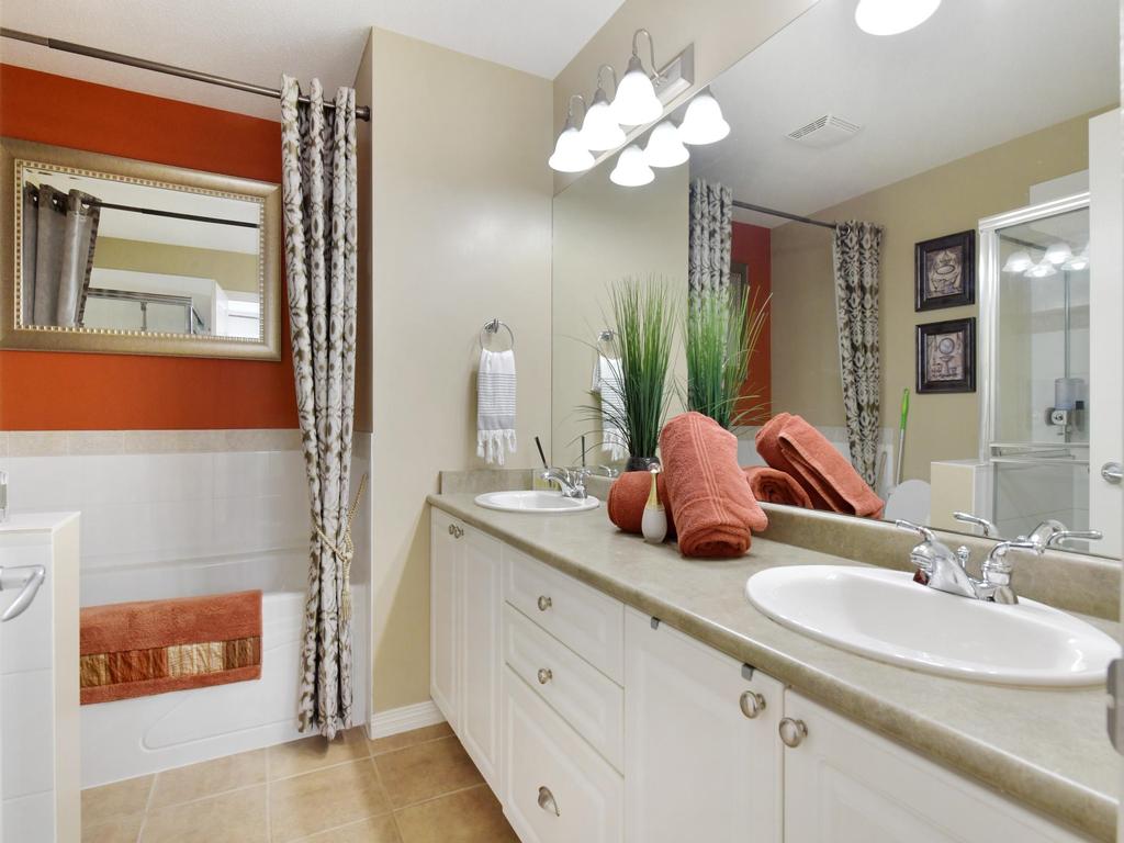 Listing Image for R3110606