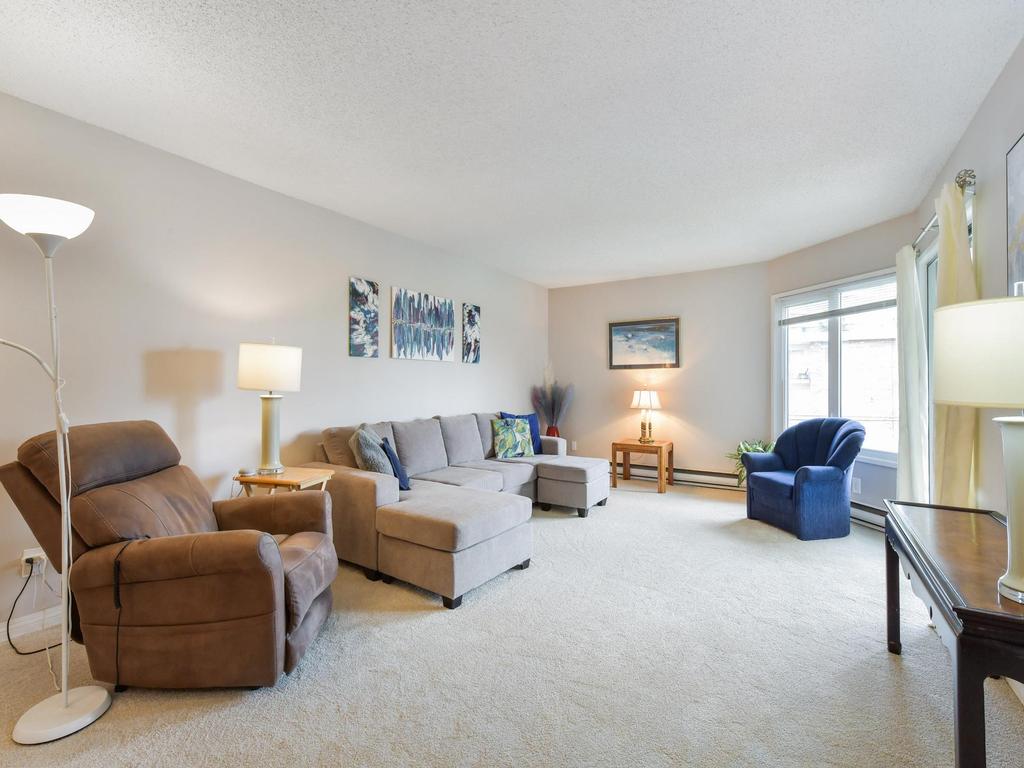 Listing Image for R3110607