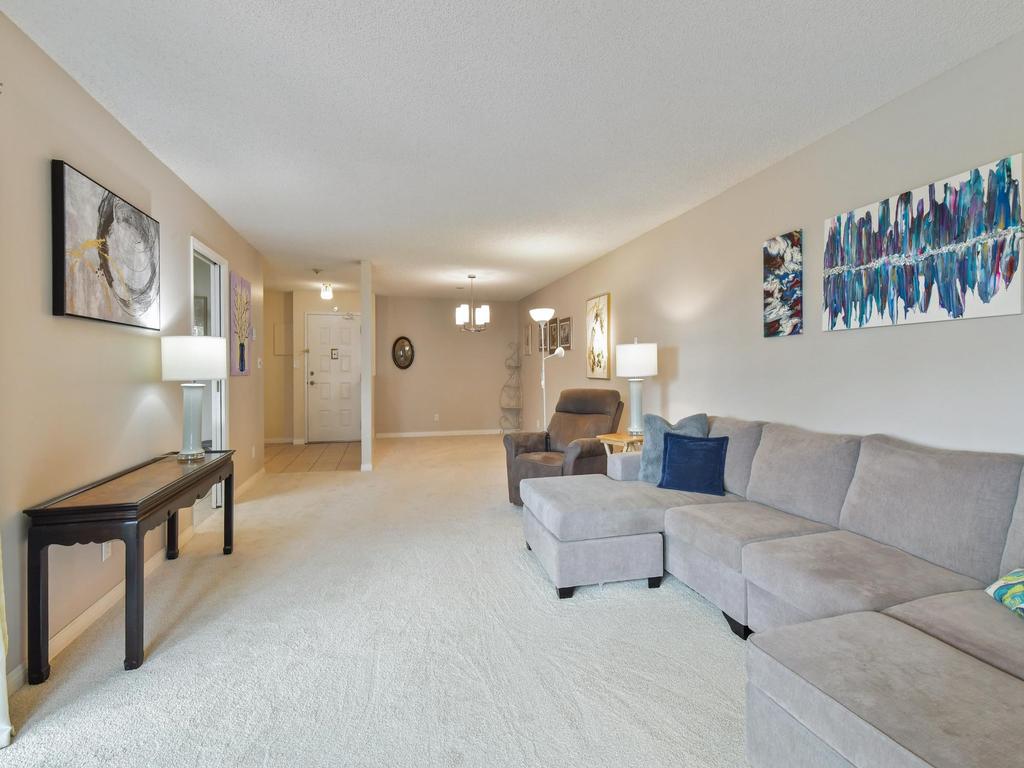 Listing Image for R3110607