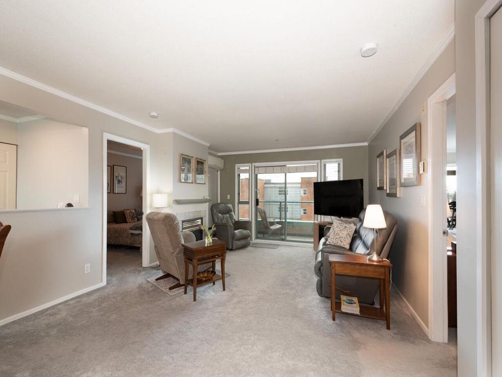 Listing Image for R3110616