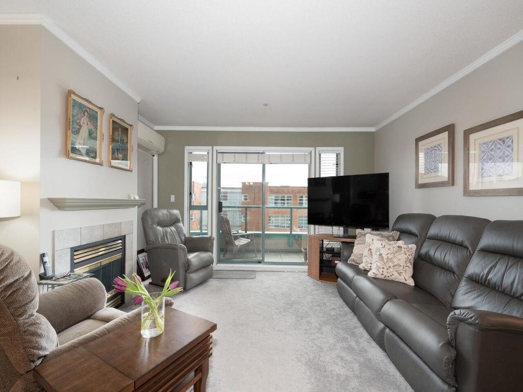 Listing Image for R3110616