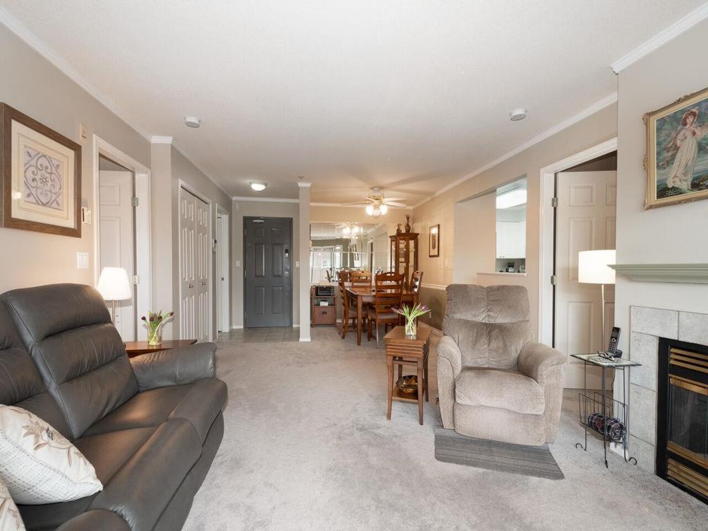 Listing Image for R3110616