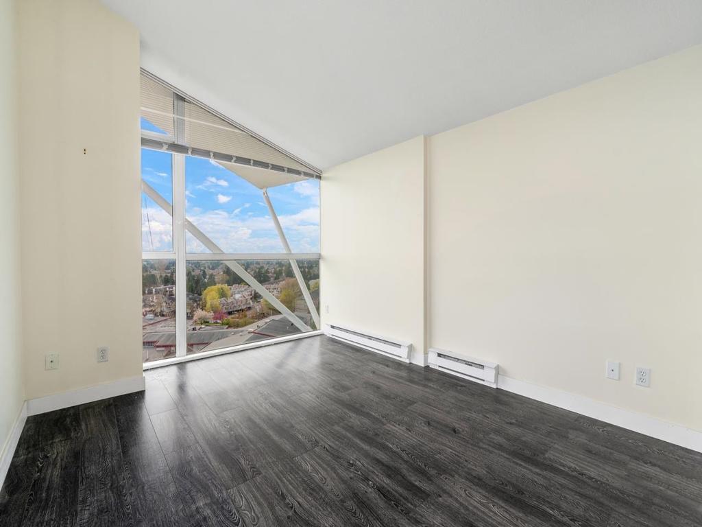 Listing Image for R3110619