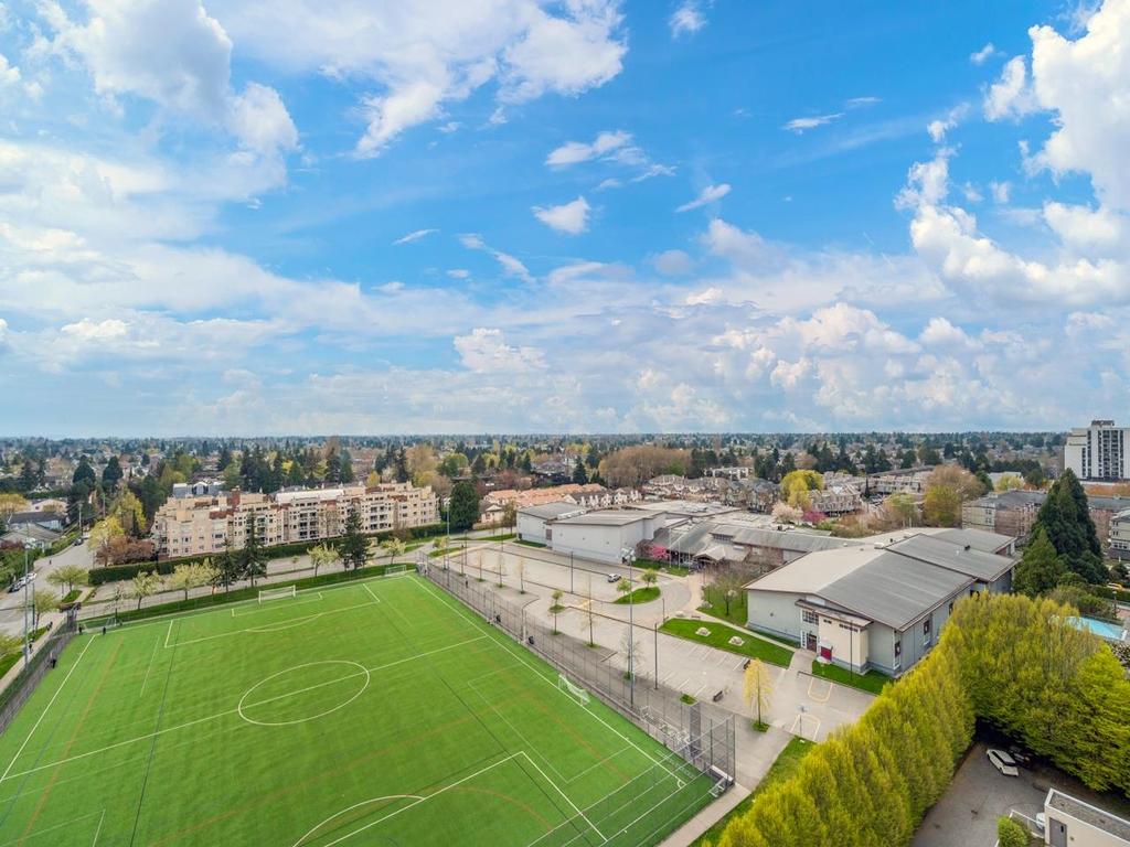 Listing Image for R3110619