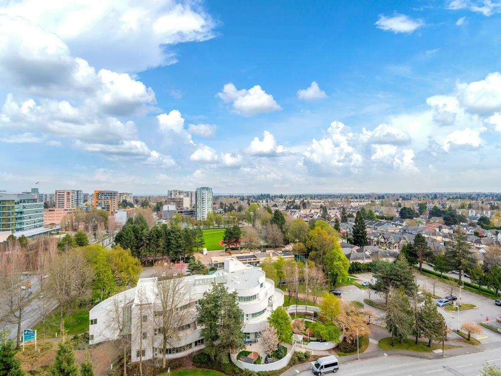 Listing Image for R3110619