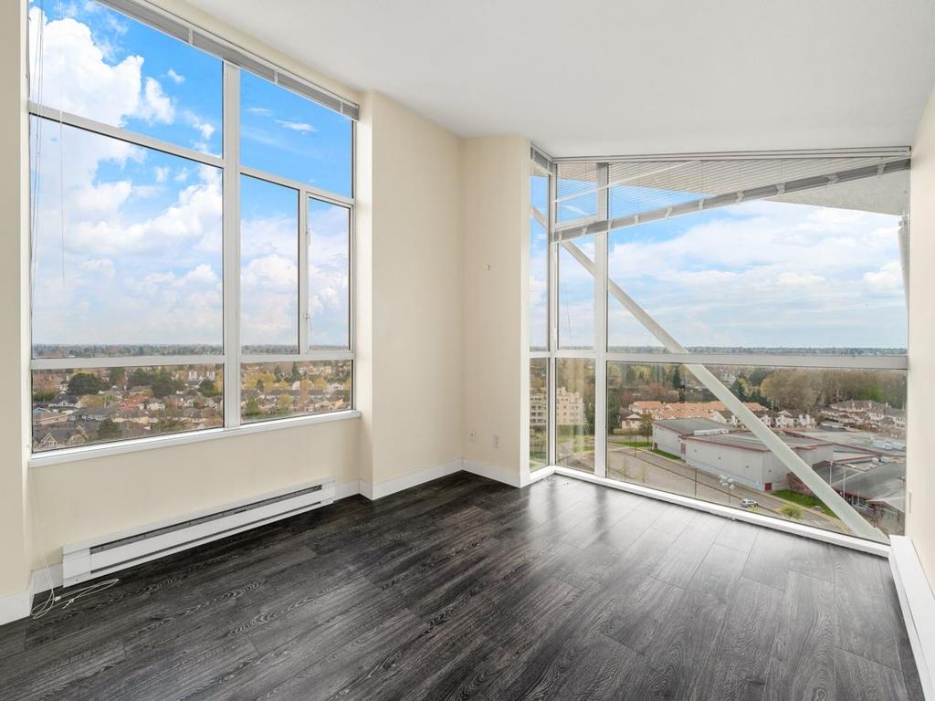 Listing Image for R3110619