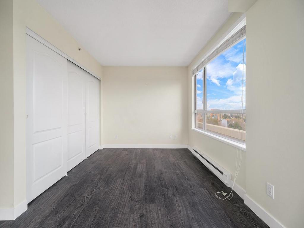 Listing Image for R3110619