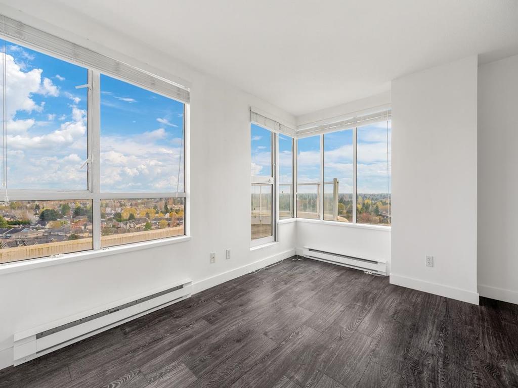 Listing Image for R3110619