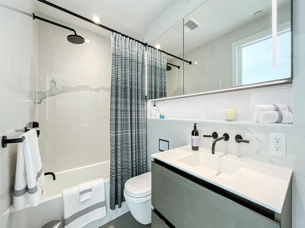 Listing Image for R3110625