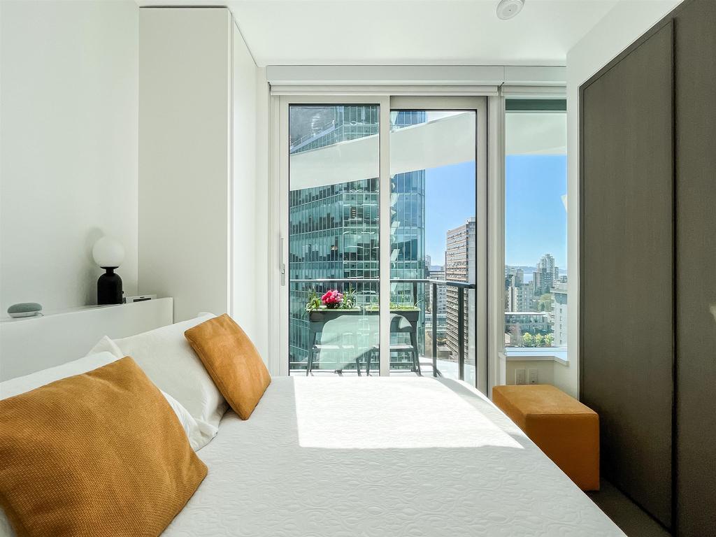 Listing Image for R3110625