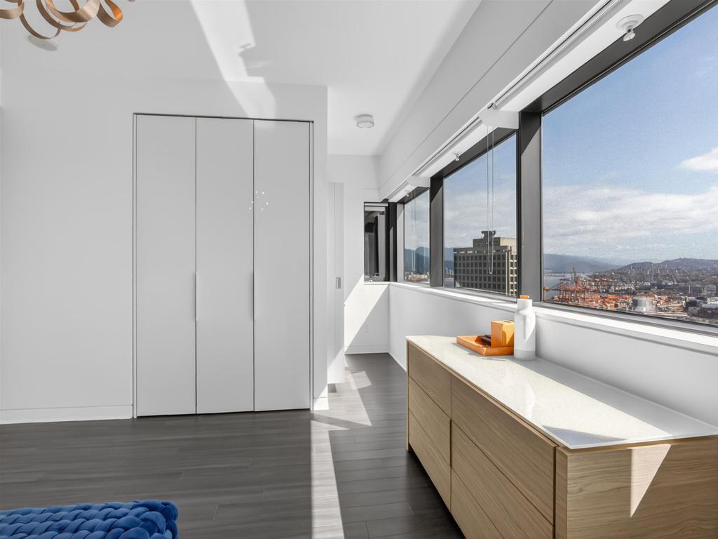 Listing Image for R3110634