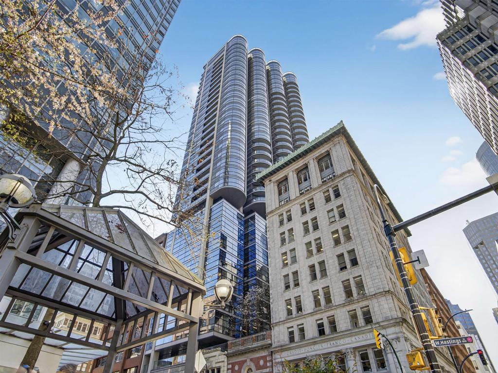 Listing Image for R3110634