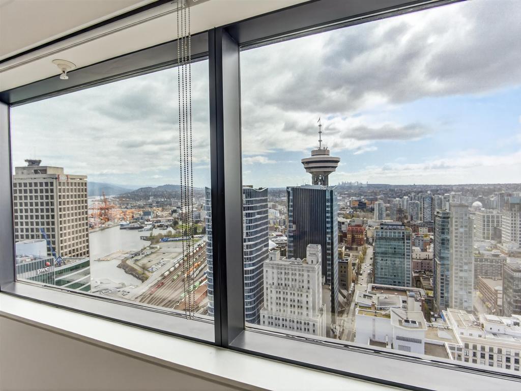 Listing Image for R3110634