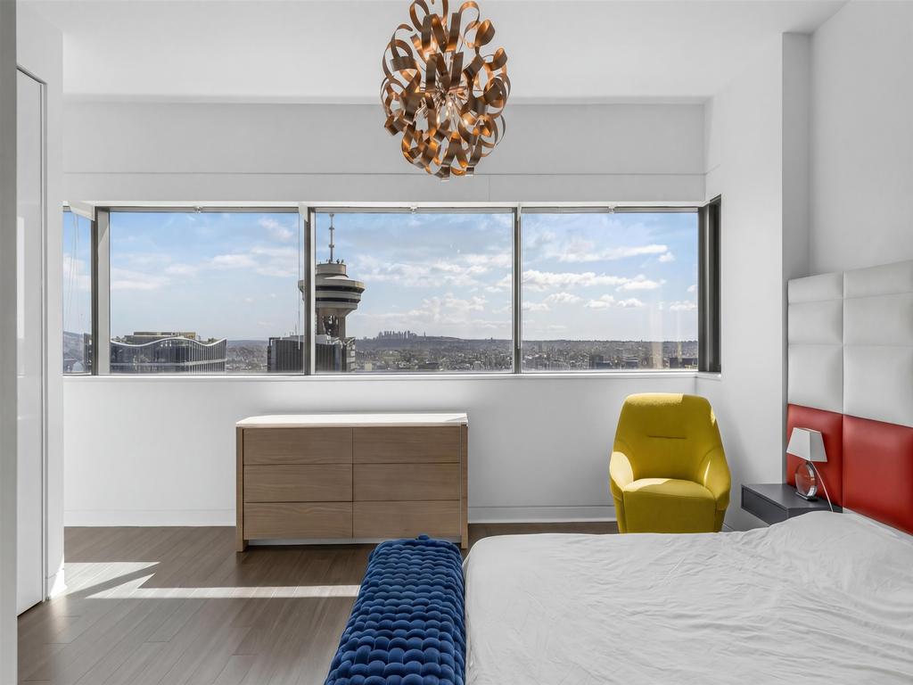 Listing Image for R3110634