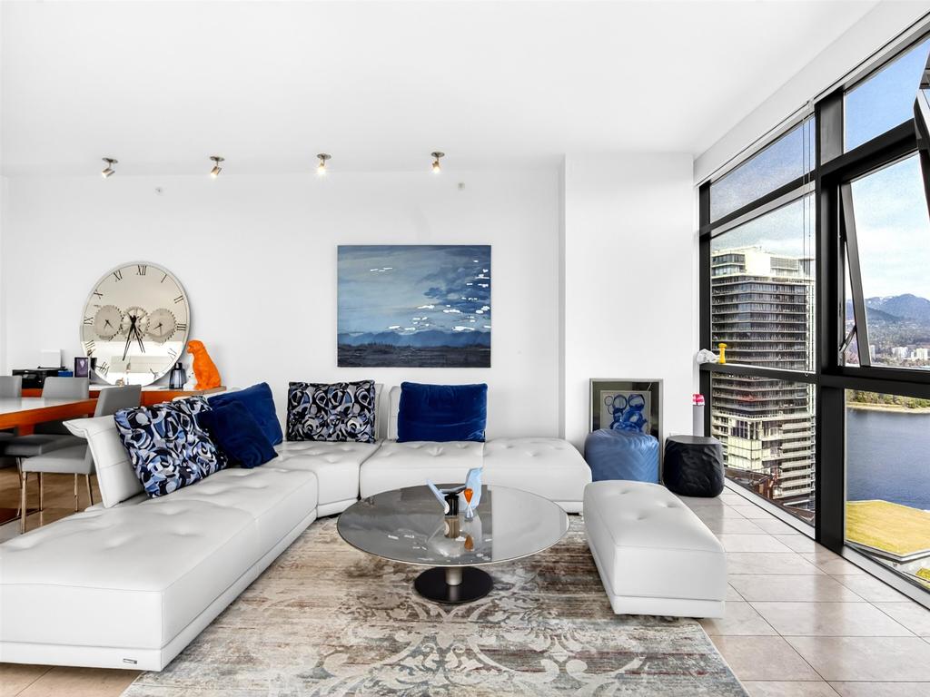 Listing Image for R3110634