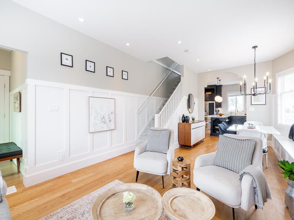 Listing Image for R3110636