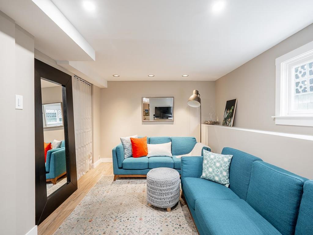 Listing Image for R3110636