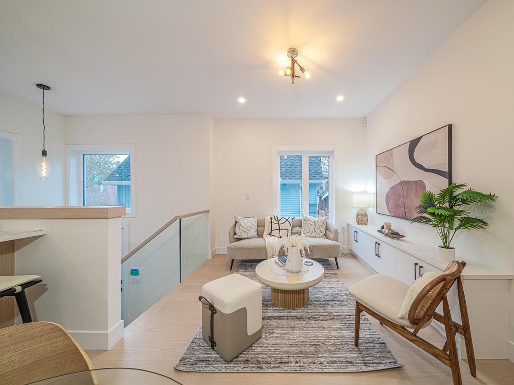 Listing Image for R3110649