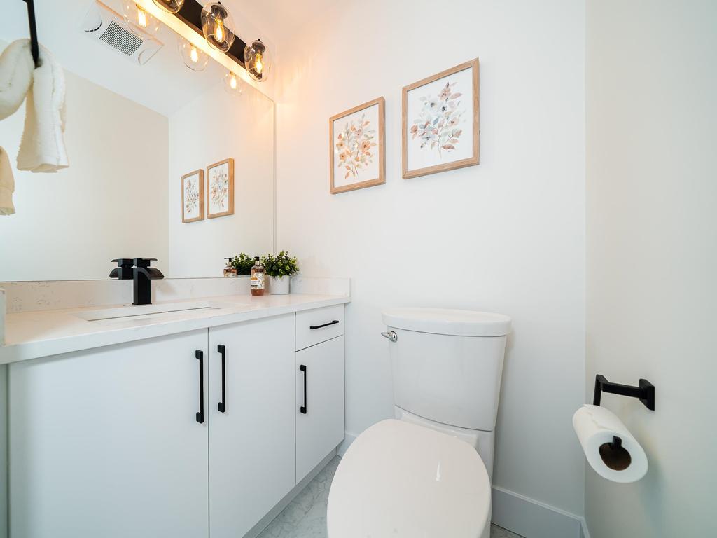 Listing Image for R3110649