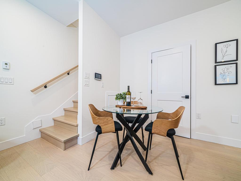 Listing Image for R3110649