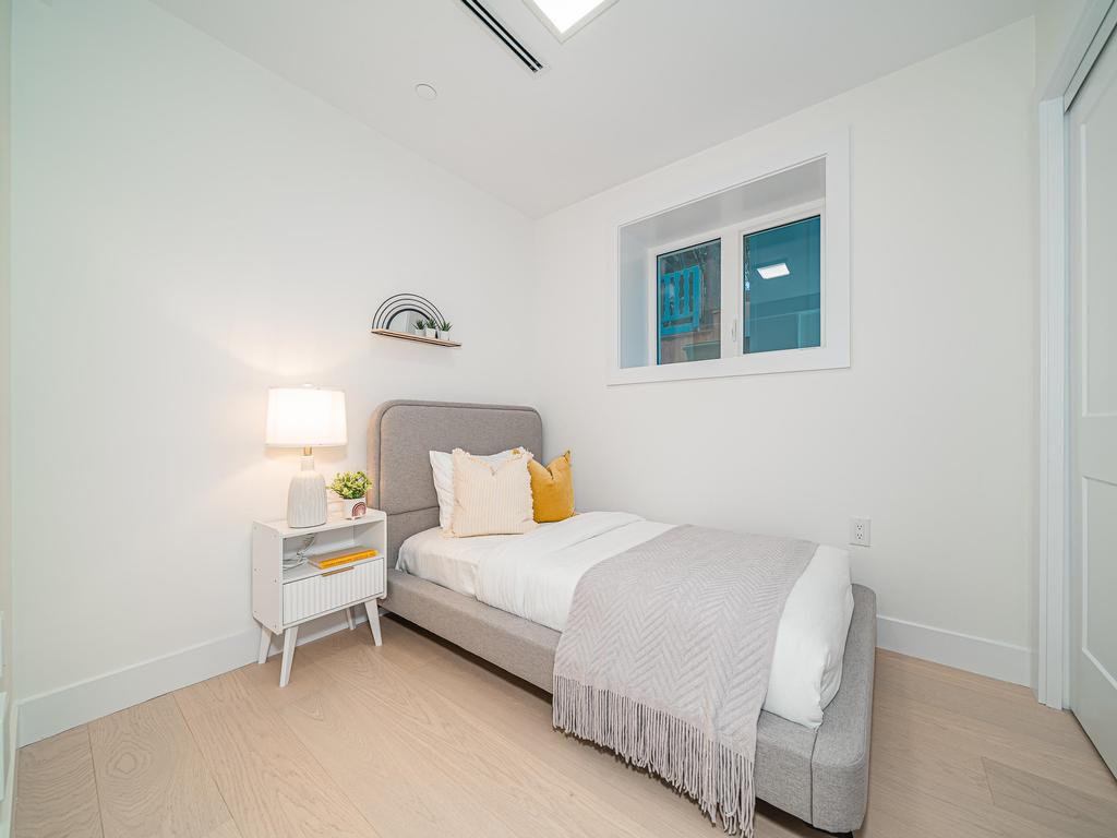 Listing Image for R3110649