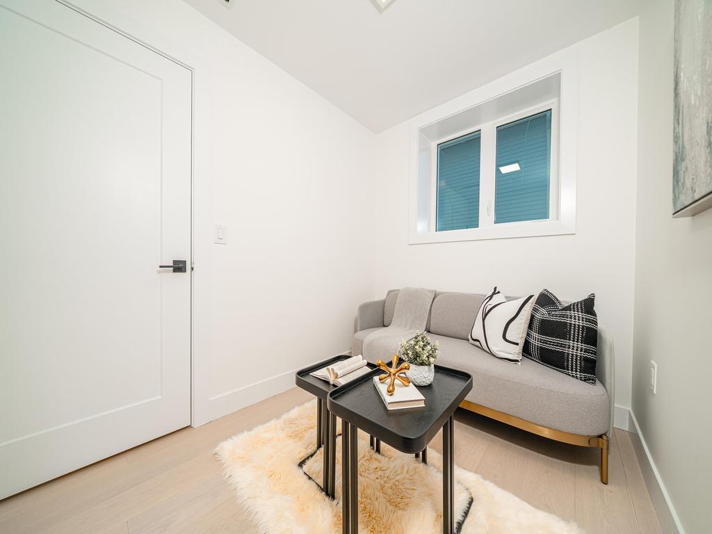 Listing Image for R3110649