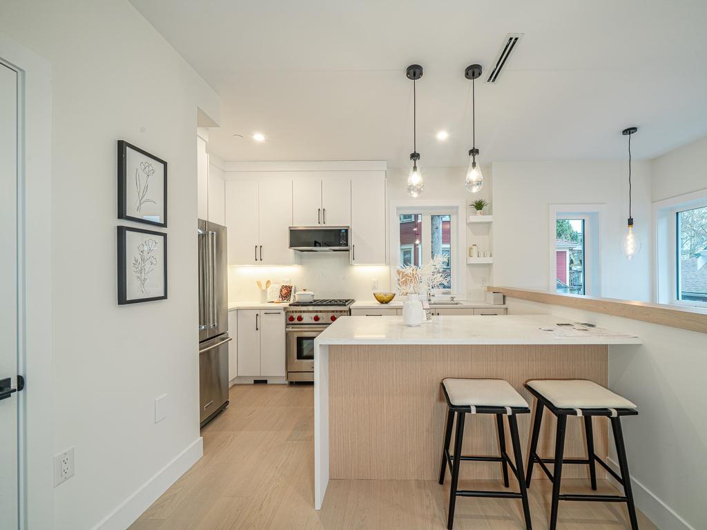 Listing Image for R3110649