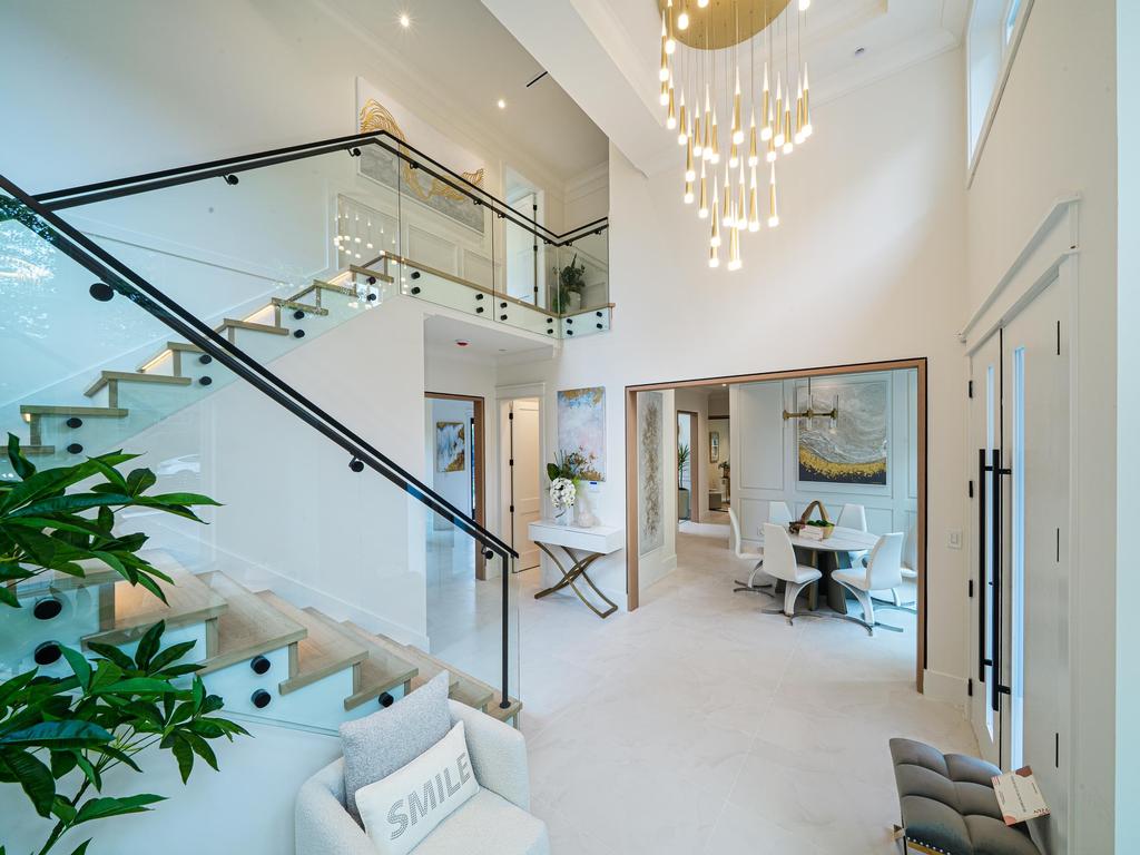 Listing Image for R3110657